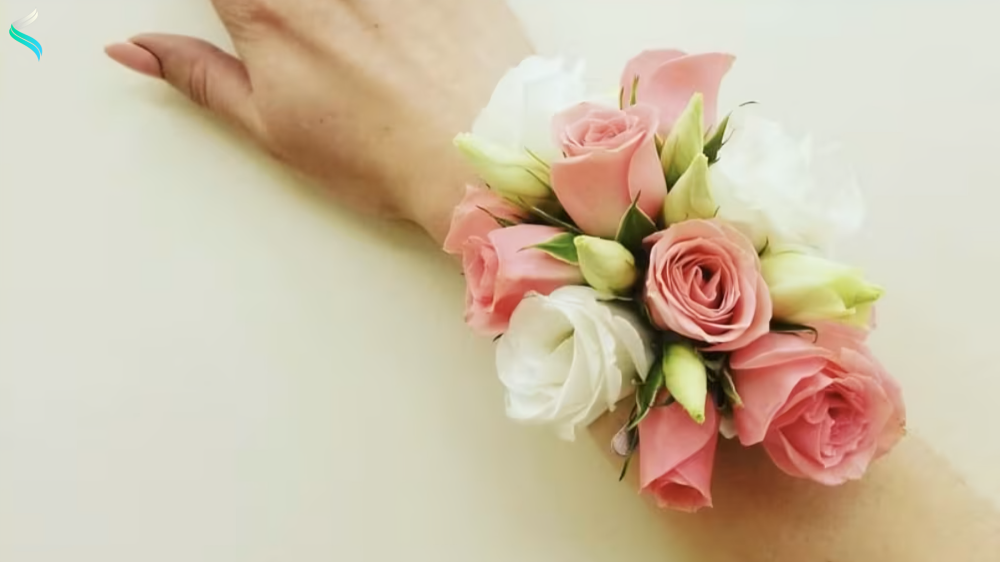 Corsage