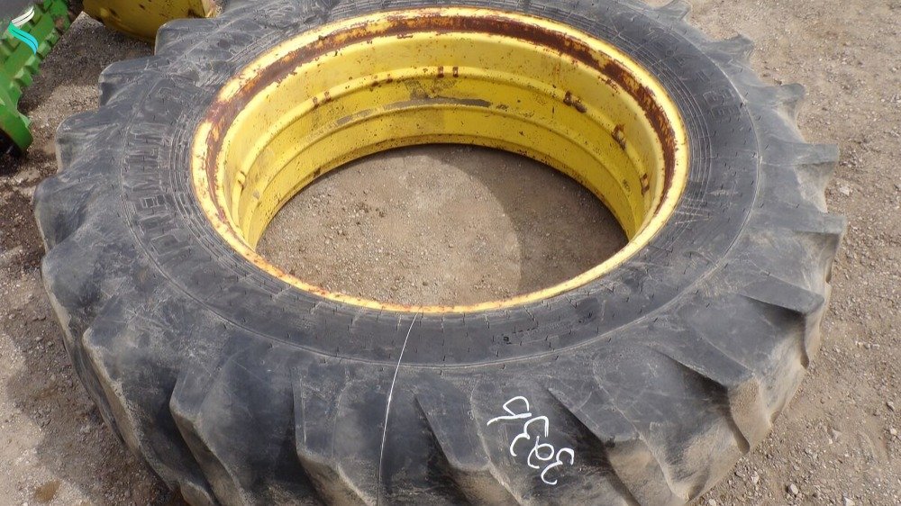 27.0-33 Tractor Tire Diameter in Inches